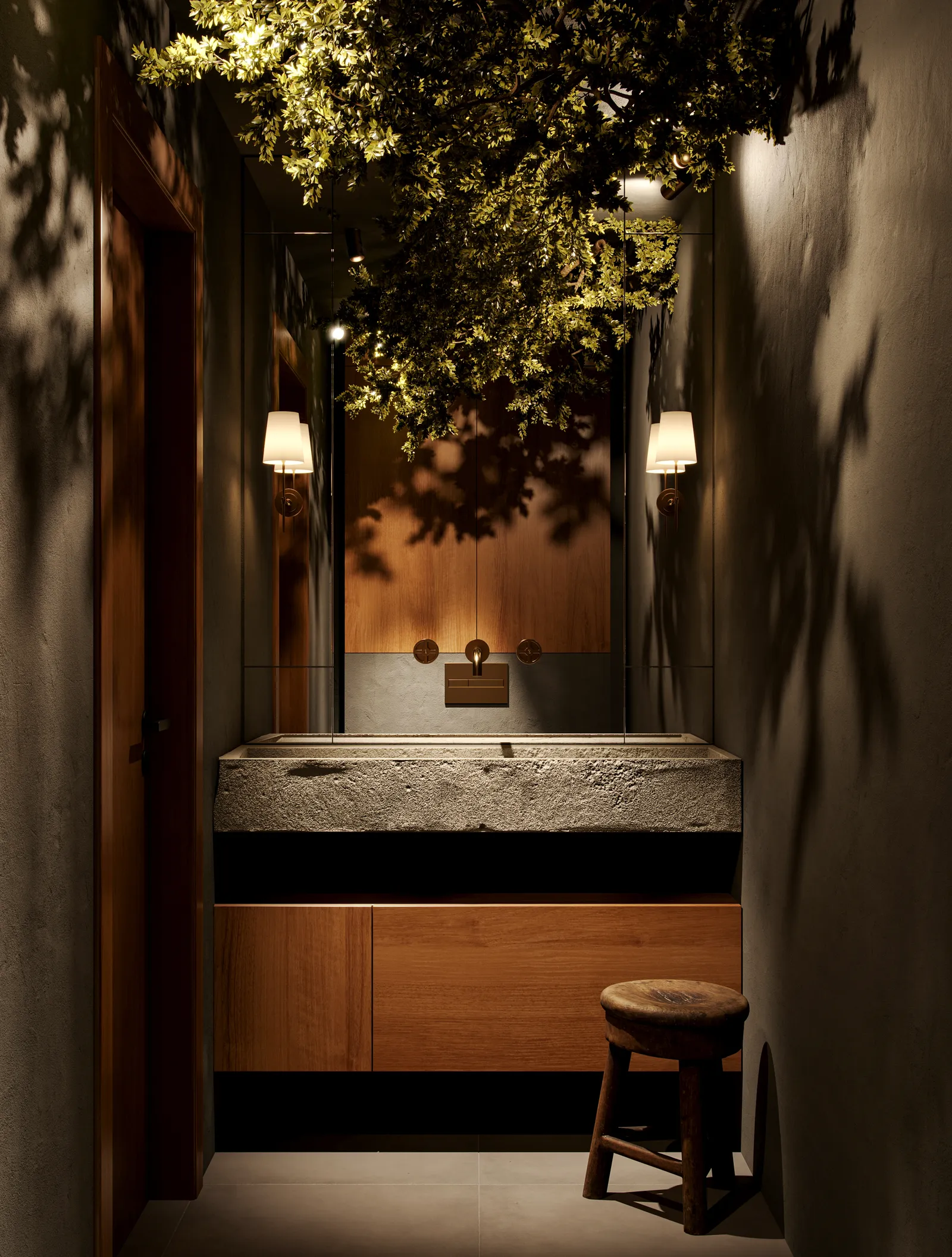 Ponticum interior by Ishoro — England, photograph 30